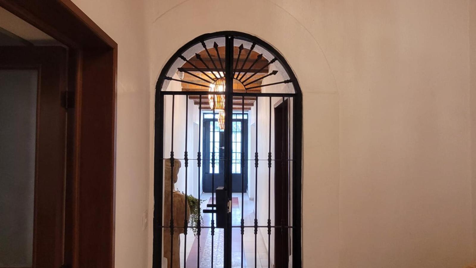 Готель Departamento Mis Marias Tlaquepaque Екстер'єр фото